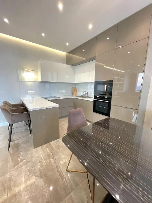 Vip Apartment 120M2 With Panoramic Windows, 22 Floor. Obolon キエフ